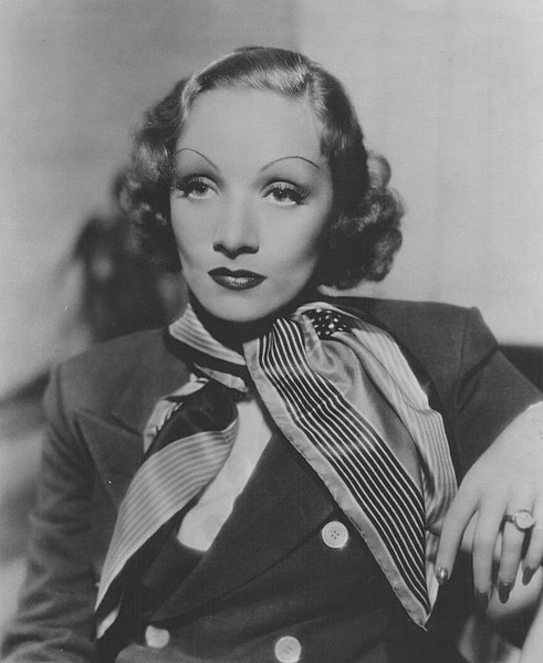 I giochi di escape: le 5 spie donna più famose! 2 491px Marlene Dietrich 1936
